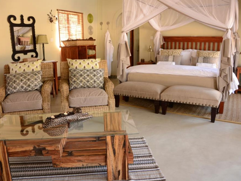 Camelthorn Lodge