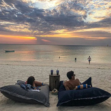 10 Days Remote Bush and Beach Honeymoon Escape