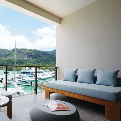 14 Day Honeymoon in Victoria Falls, Kruger National Park and Seychelles