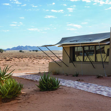 4 Day Desert Dream -Sossusvlei Desert Tour