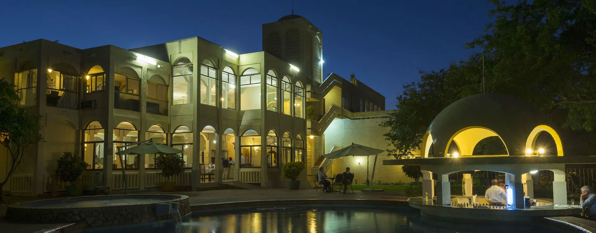 4 Day Victoria Falls Rainbow Hotel Package