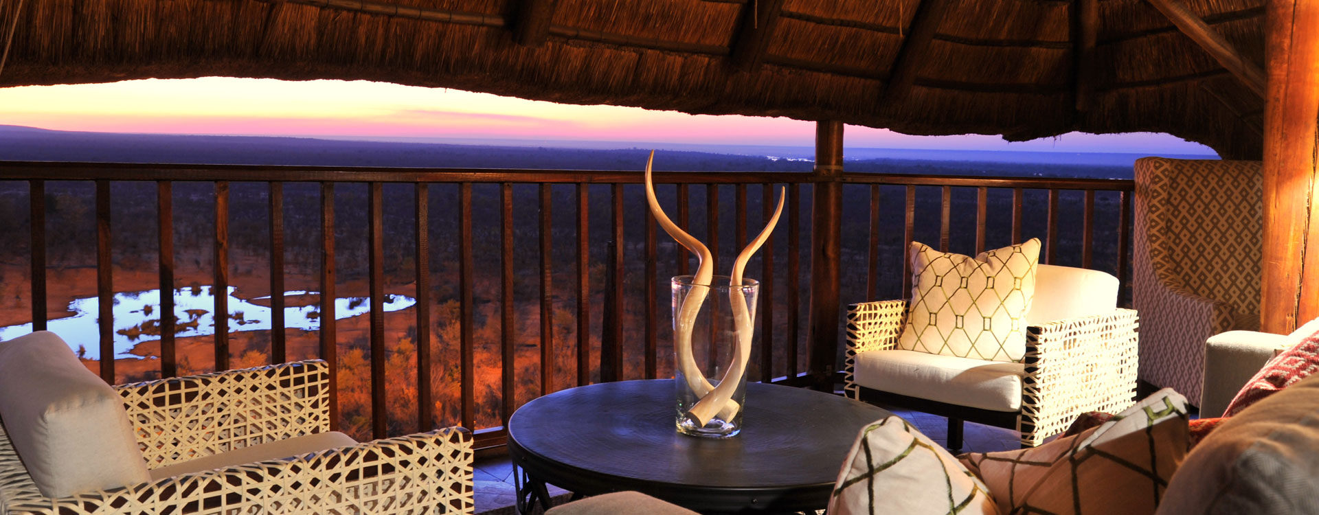 4 Day Victoria Falls Safari Club