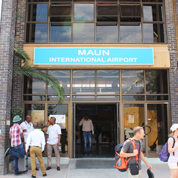 Classic Okavango to Linyanti Fly-in Safari Tour