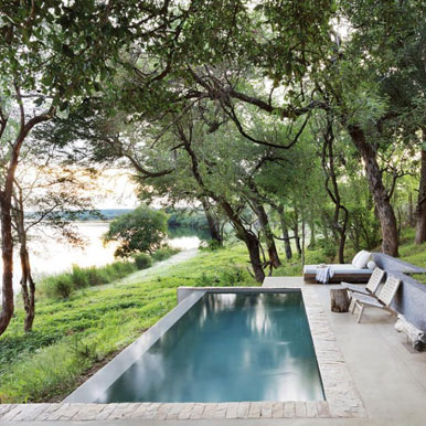 5 Day Victoria Falls Safari Club