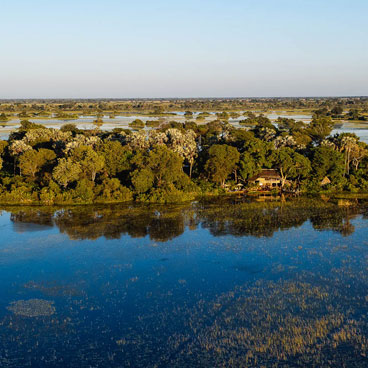 Classic Chobe & Okavango Delta Honeymoon Safari Tour