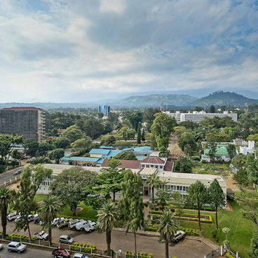 8 Days Diverse Wildlife and Scenery and Scenery Safari