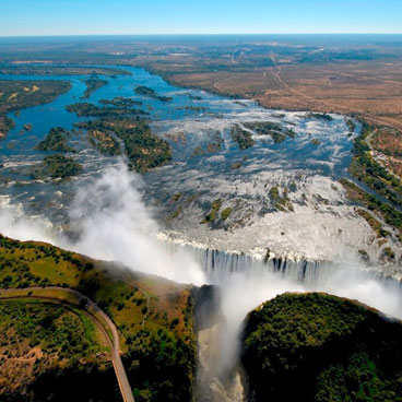 8 Nights Victoria Falls, Chobe, Okavango & Central Kalahari