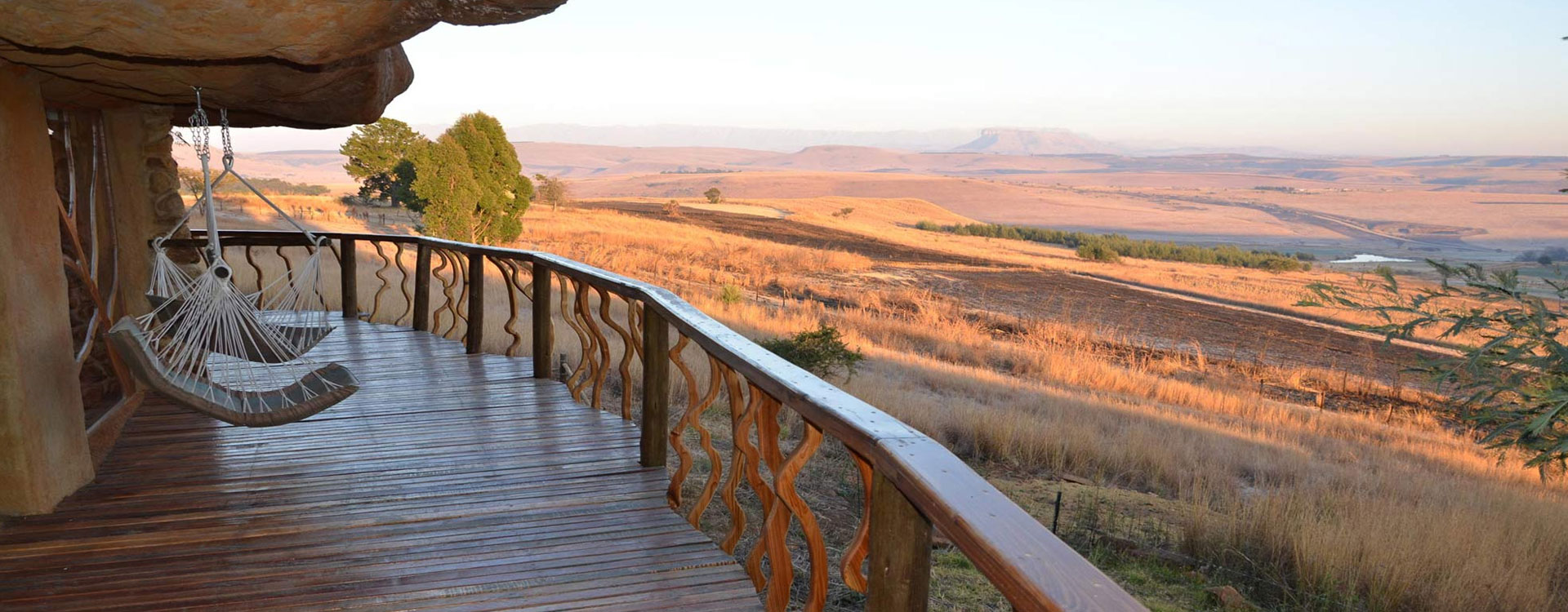 Antbear Drankensberg Lodge