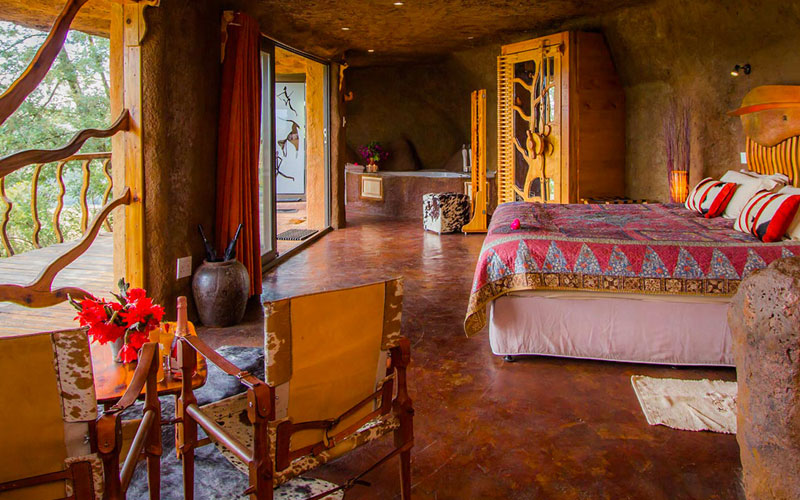 Antbear Drankensberg Lodge