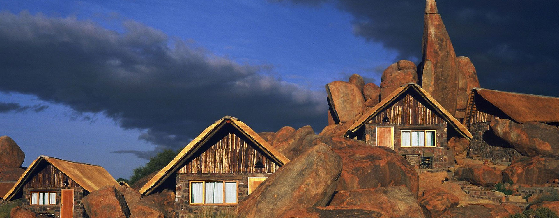 Canyon Hotel