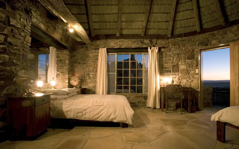 Canyon Lodge