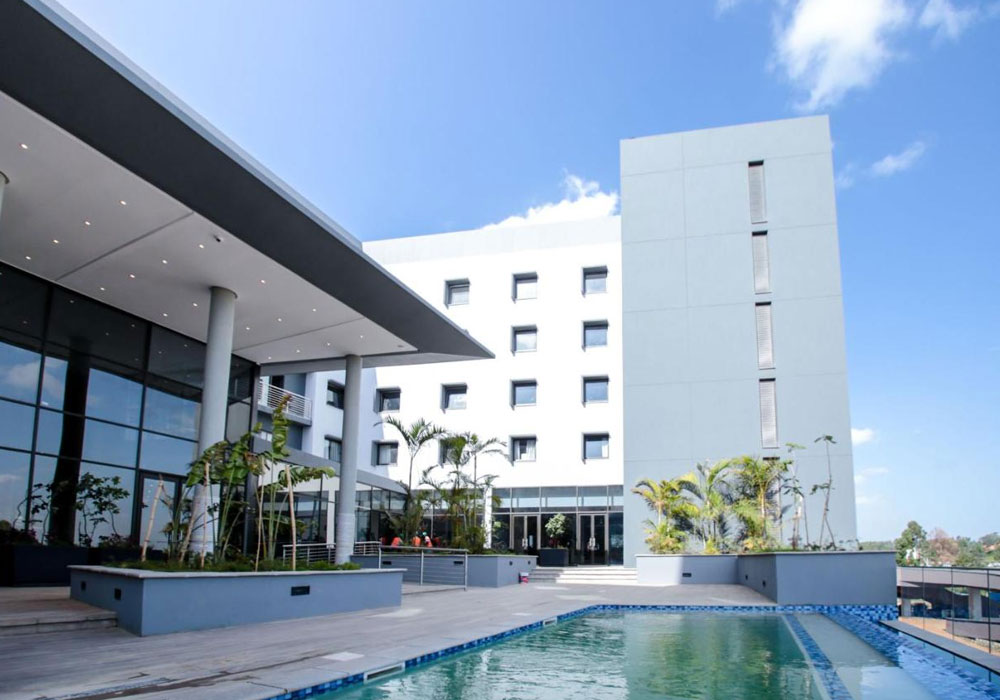 City Hotel at Two River