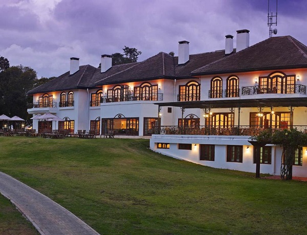 Fairmont Mount Kenya Safari Club