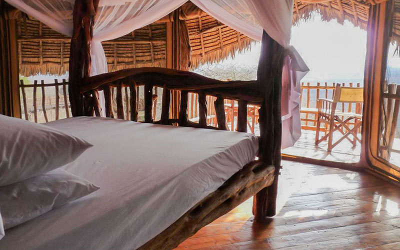 Lions Bluff Lodge