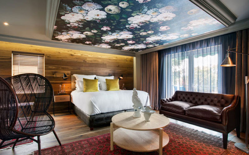 Poolside Room