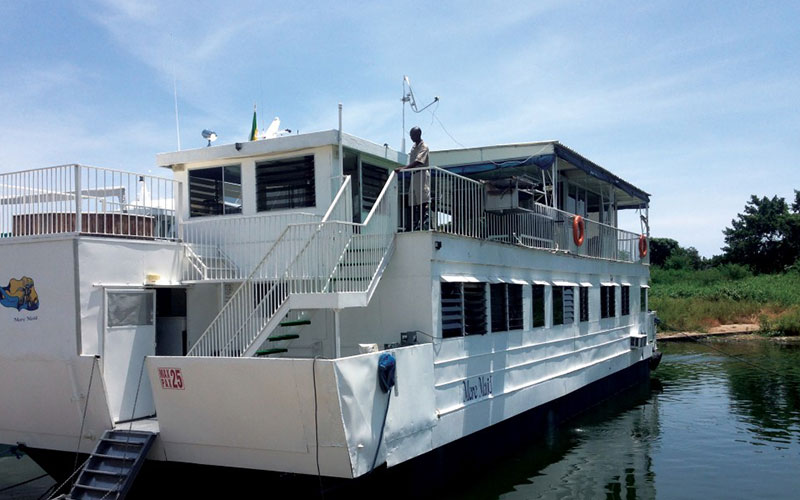 Meremaid Houseboat