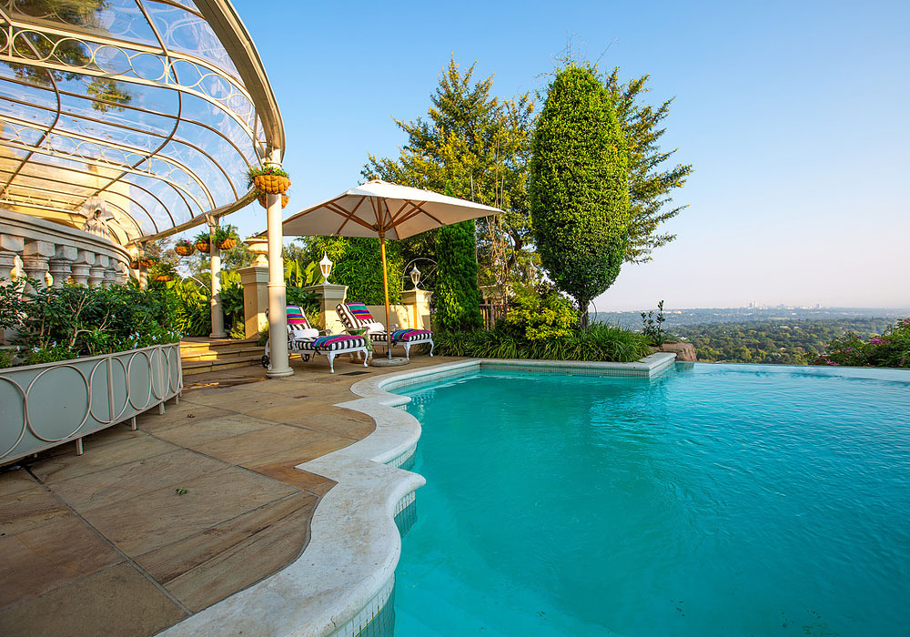 Munro Boutique Hotel