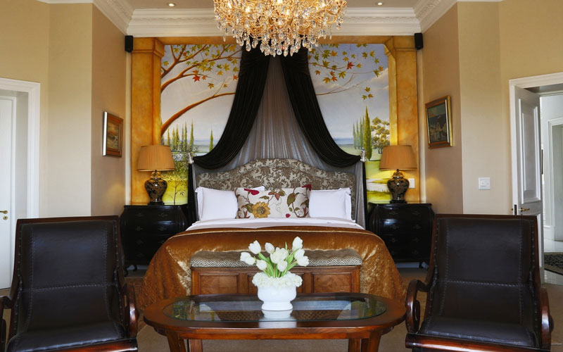Munro Boutique Hotel