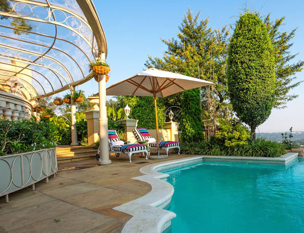 Munro Boutique Hotel