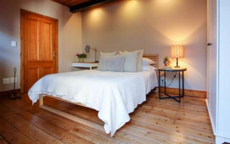 Nine Flowers Guest House