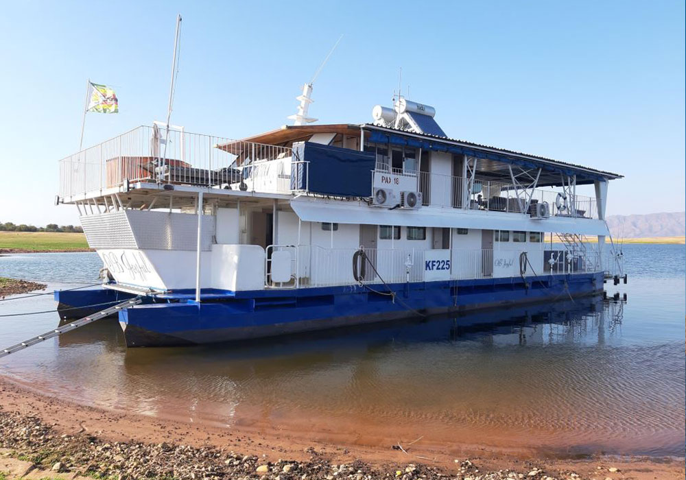 OB Joyful Houseboat
