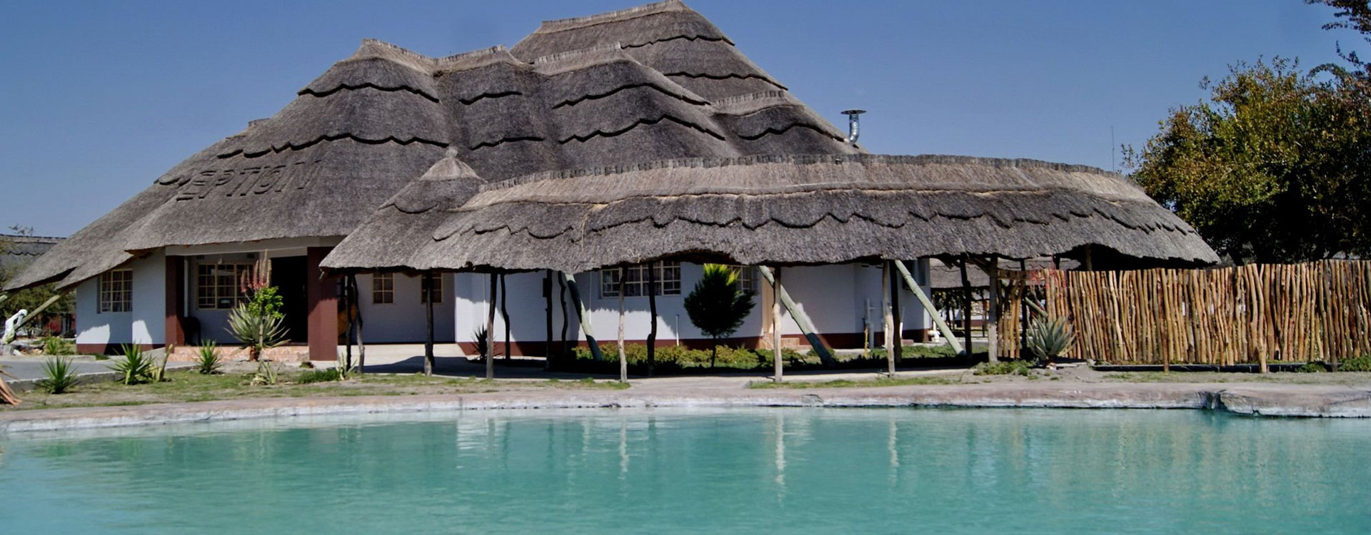 Pelican Lodge and Camping