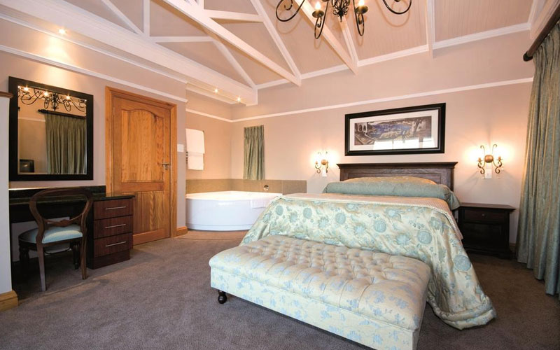 Pine Lodge