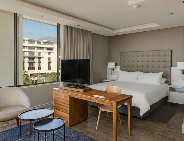 Protea Hotel Breakwater Lodge