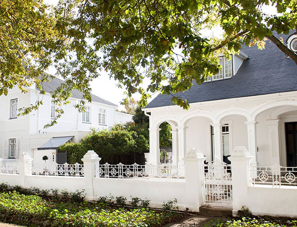River Manor Boutique Hotel & Spa