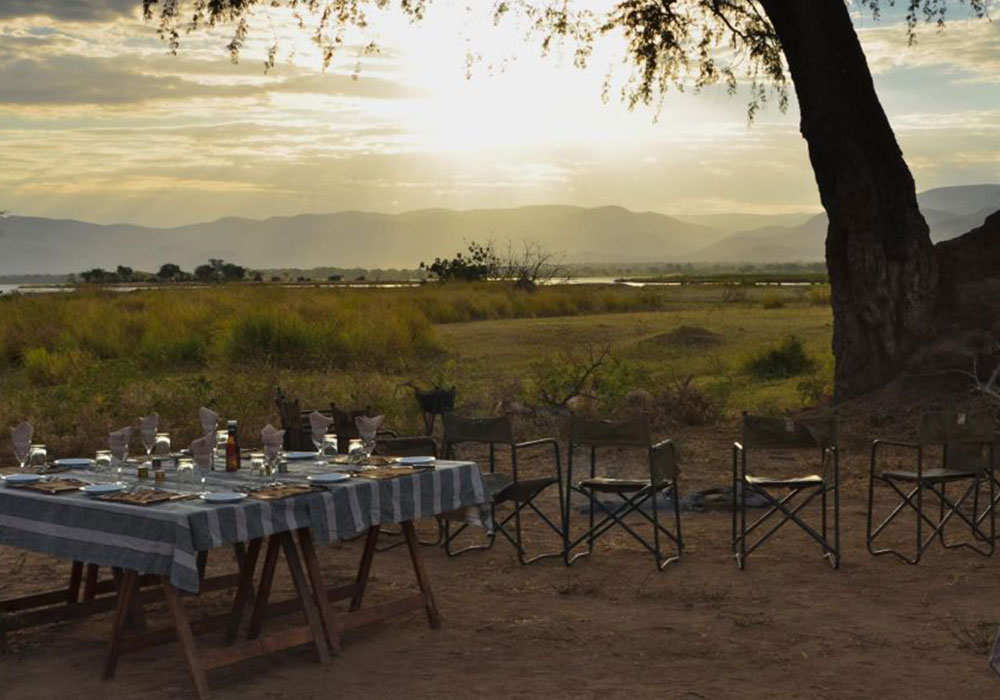 Ruckomechi Camp