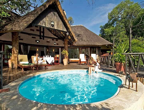 Sanctuary Sussi & Chuma