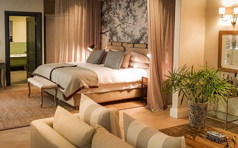 Stanley & Livingstone Boutique Hotel