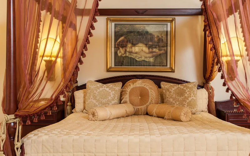 Stanley & Livingstone Boutique Hotel