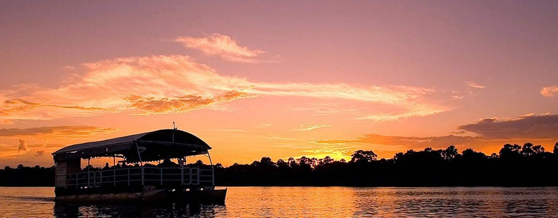 Victoria Falls Sunset And Dinner Cruise 