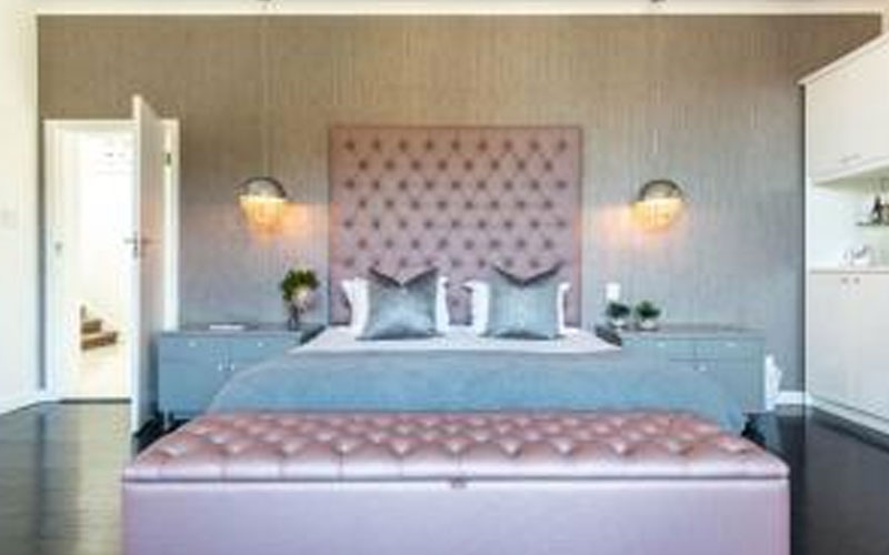 Superior Suites