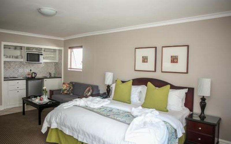 Deluxe Suites