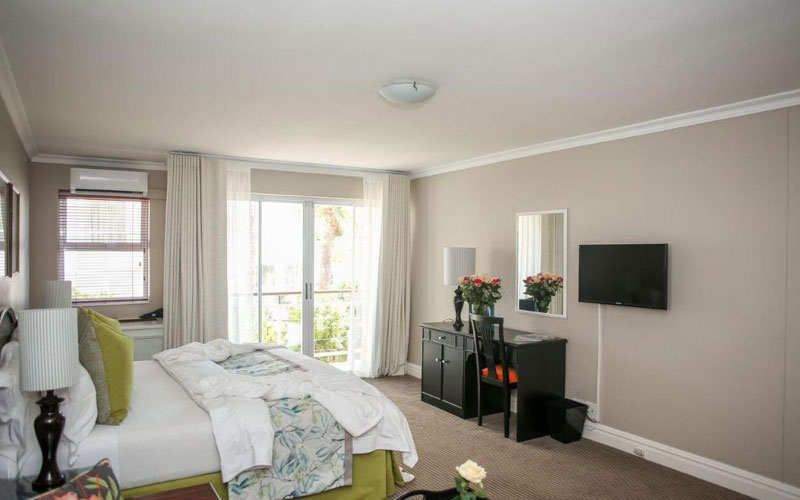Luxury Suites