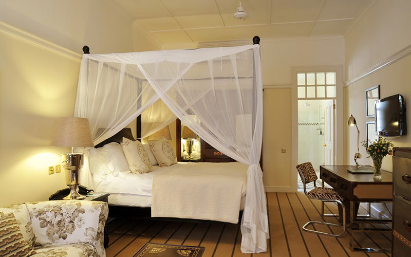 Victoria Falls Hotel