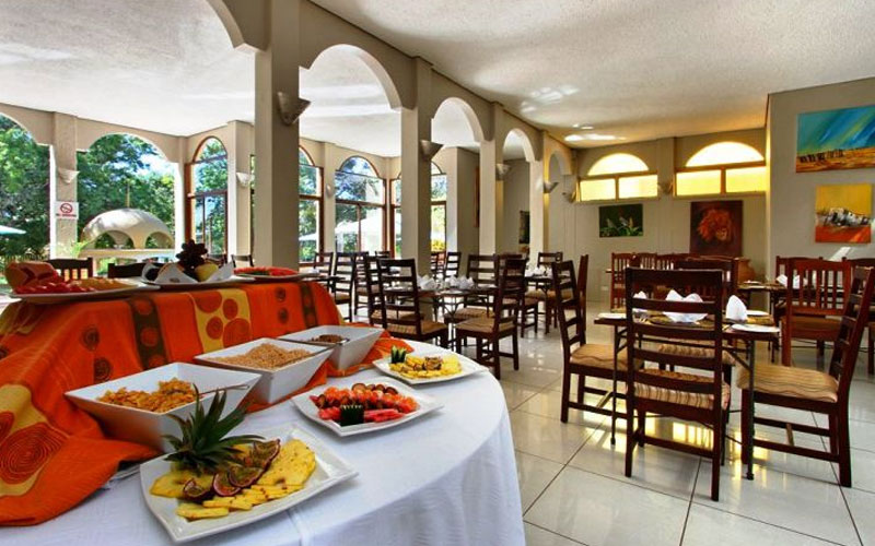 Victoria Falls Rainbow Hotel