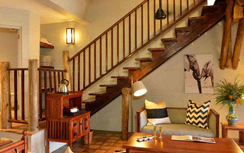 Victoria Falls Safari Lodge