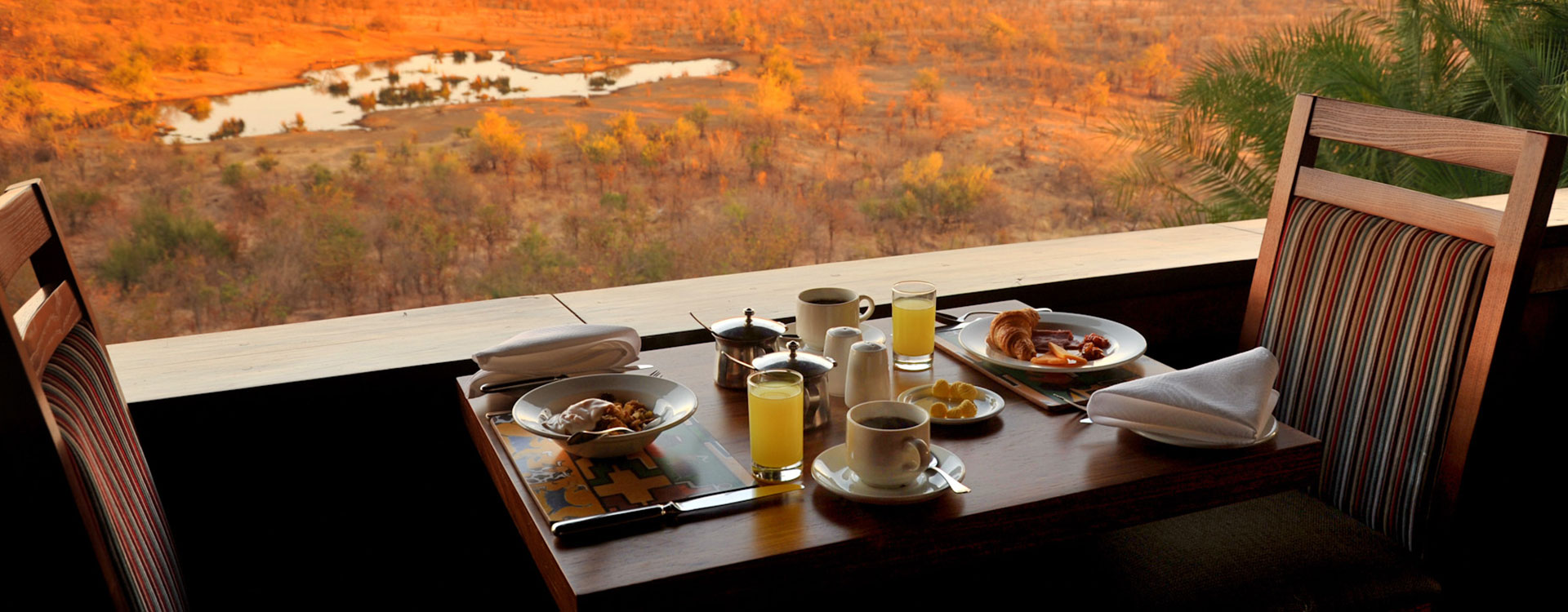 Victoria Falls Safari Lodge