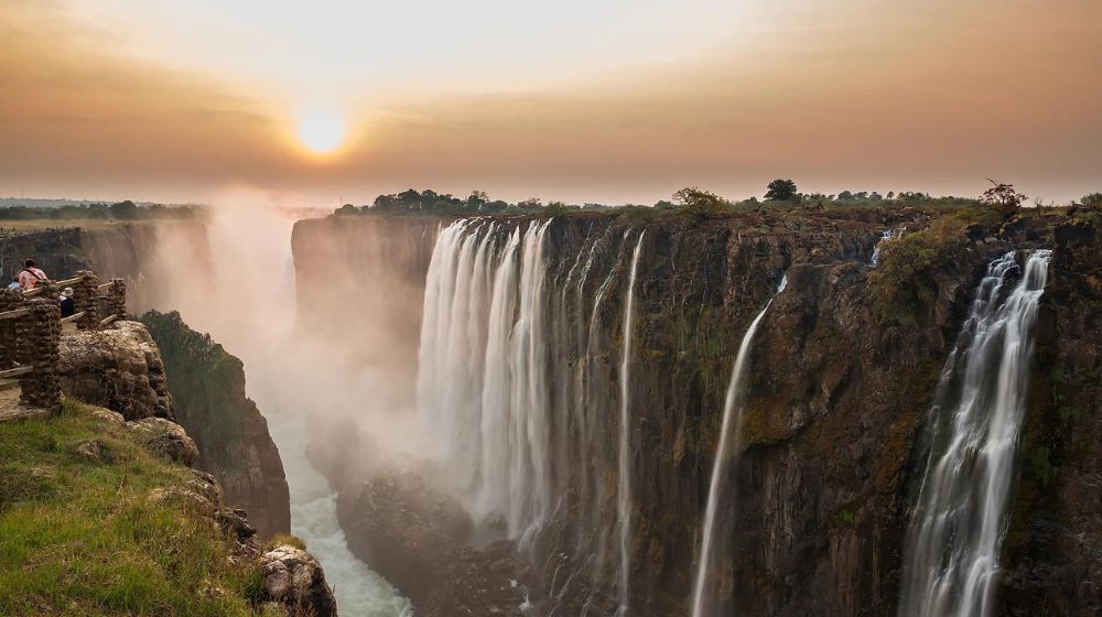 Victoria Falls Tourism