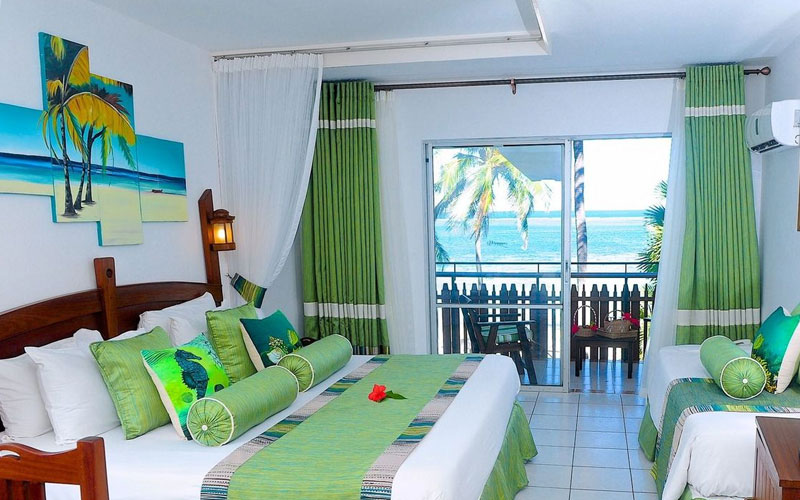 Voyager beach Resort